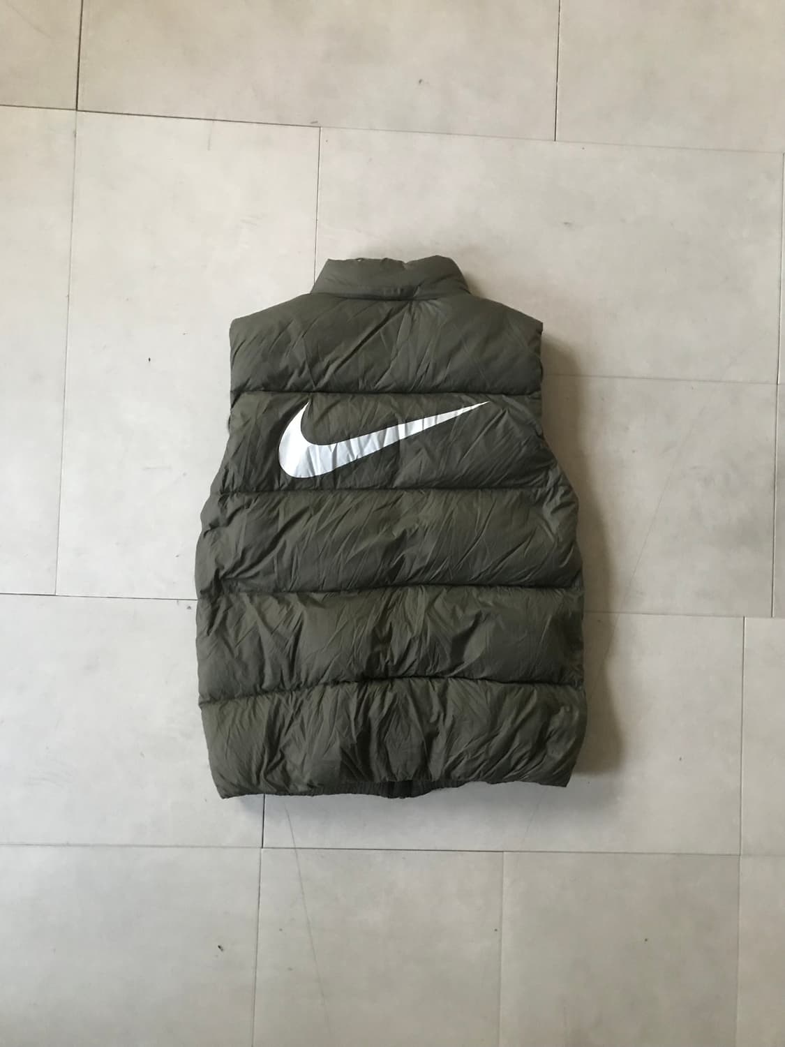 나이키 카키 패딩 조끼 상품이미지7