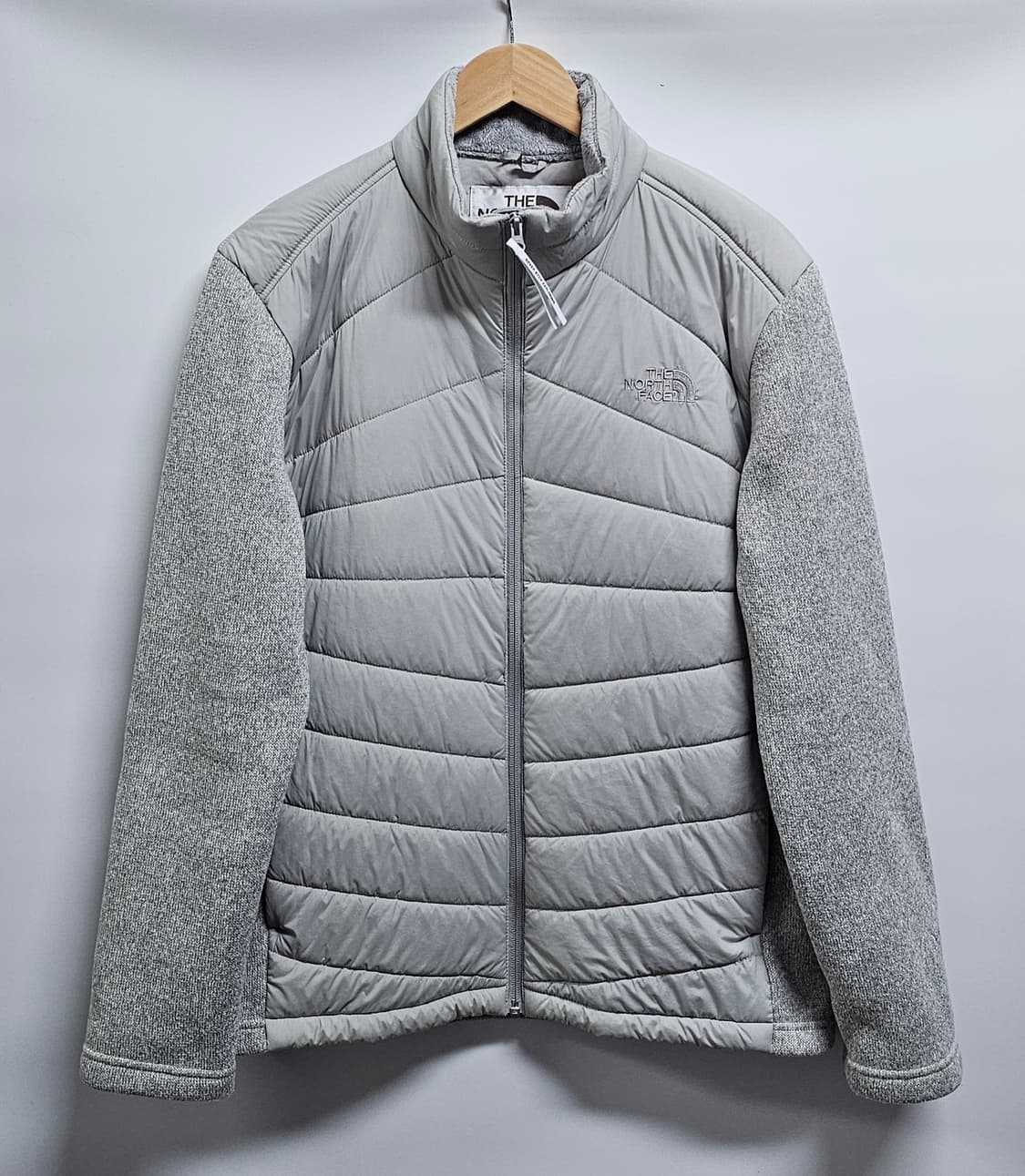 노스페이스 하이브리드 경량패딩 100 상품이미지1