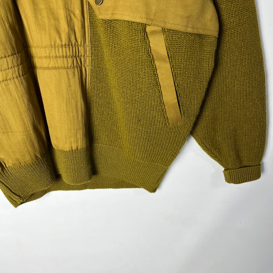 [ORORA] 오로라 울 니트 배색 하프집업 자켓 상품이미지3