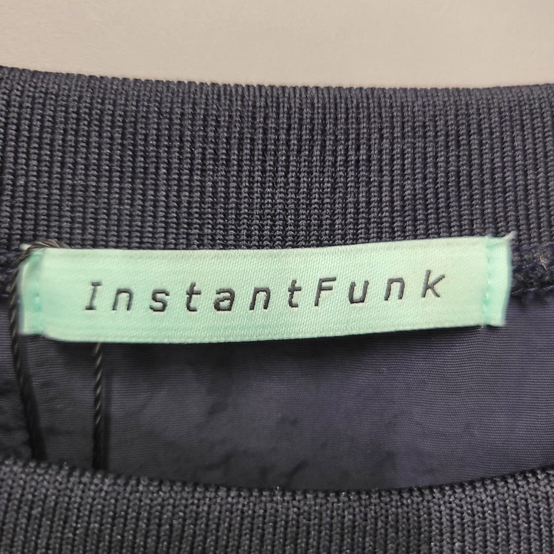 Instantpunk 인스턴트펑크 그래픽 스웻셔츠 상품이미지5