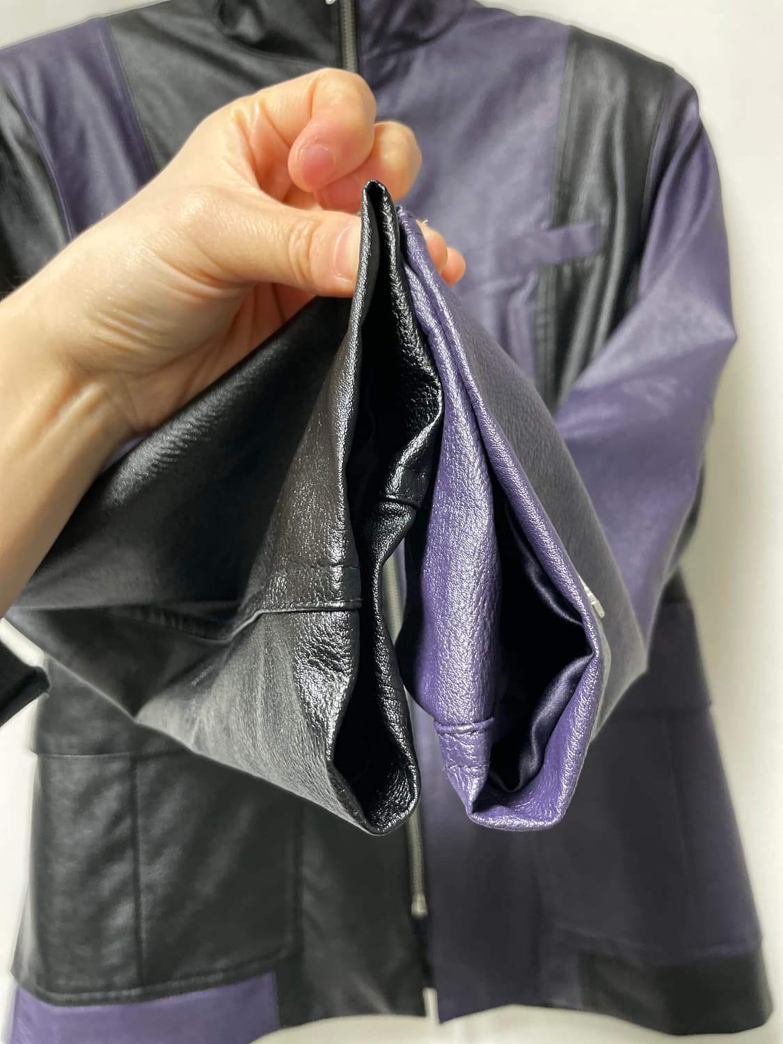 나이키 조던 여성 뉴 클래식 캡슐 2.0 가죽 자켓 M _ 블랙/퍼플 상품이미지6