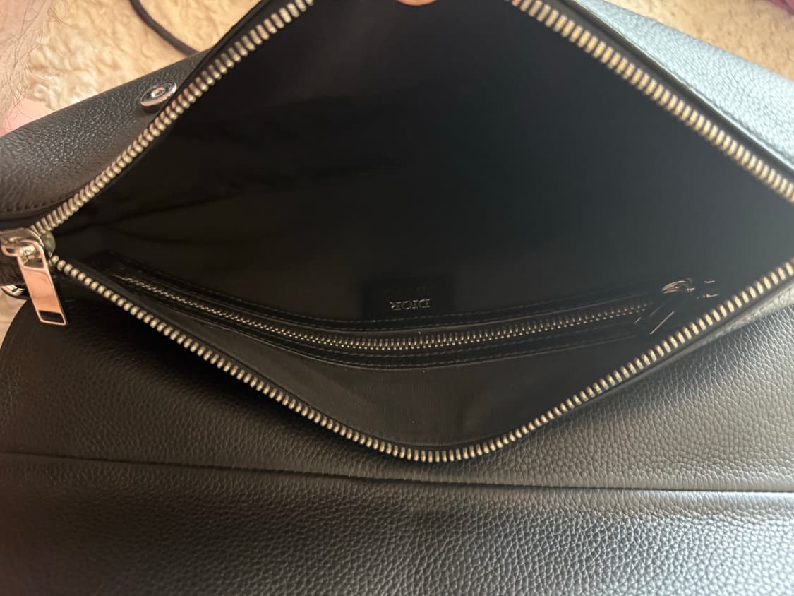 디올 옴므 새들백 맥시 사이즈 상품이미지5