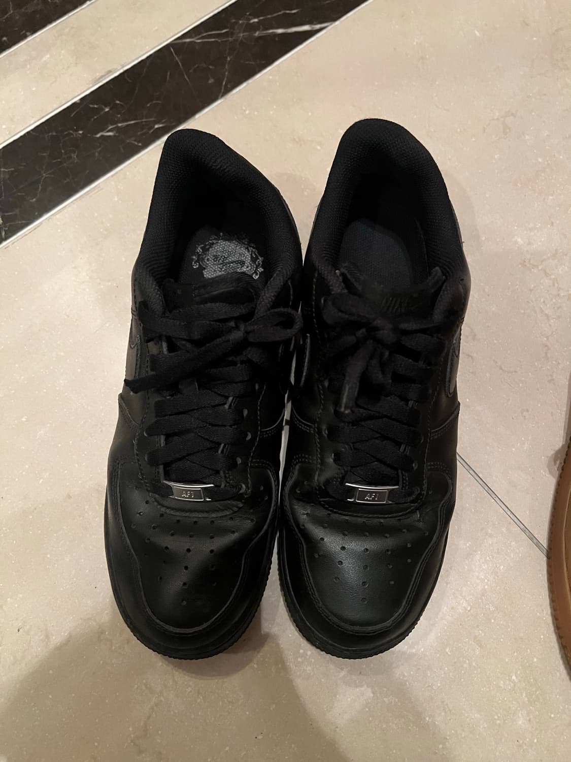 (265) 나이키 에어포스 블랙 상품이미지2