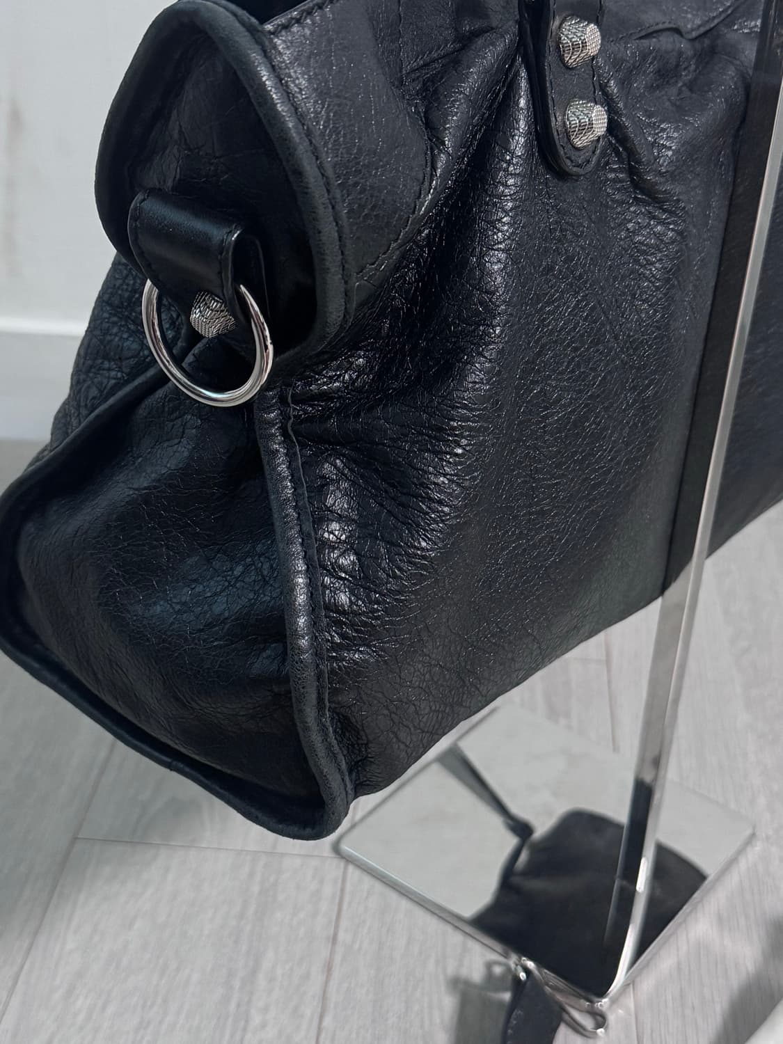 Balenciaga 발렌시아가 모터백 시티백 은장 블랙 스몰 상태 A- 상품이미지7