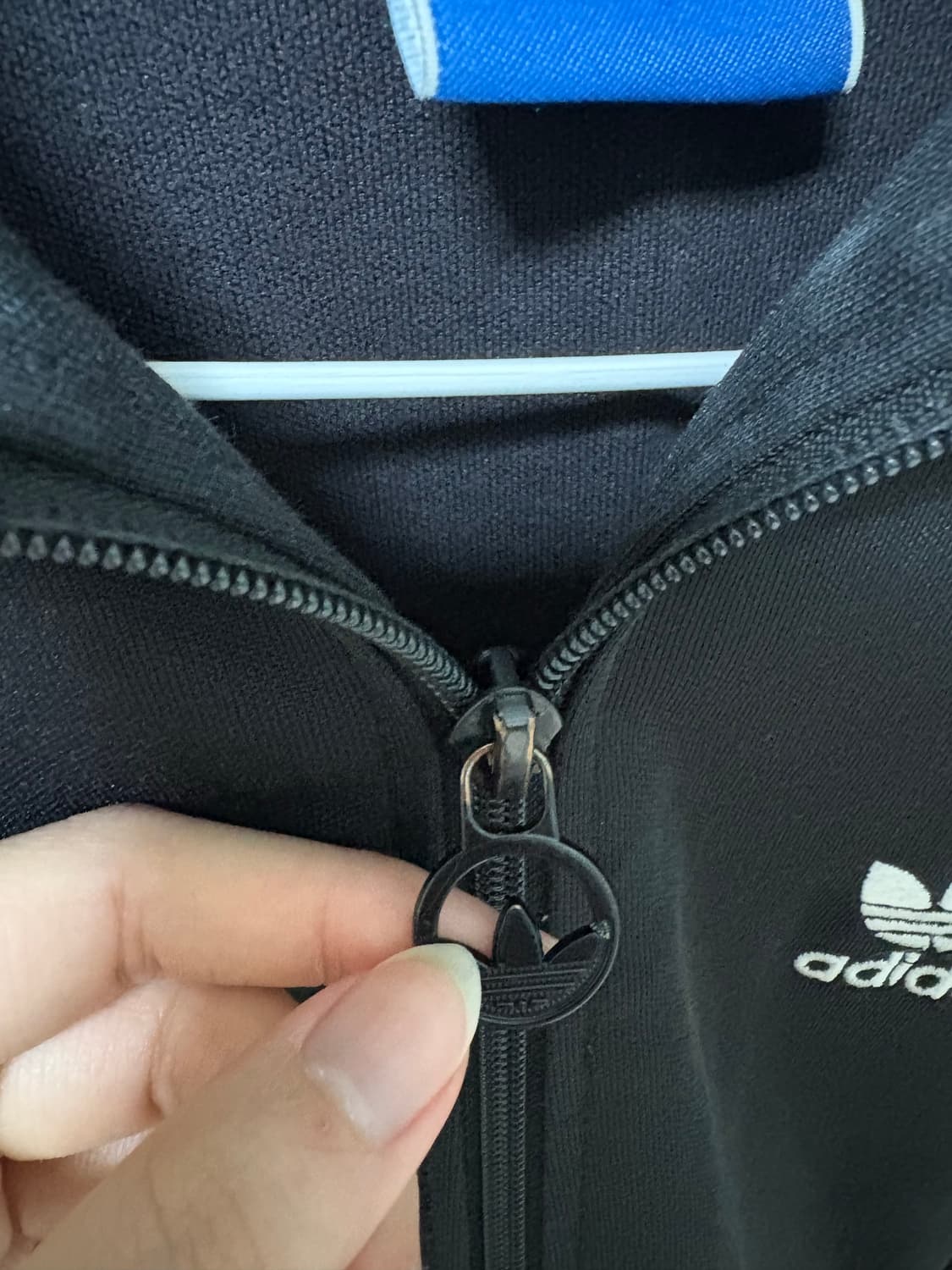 아디다스 져지 블랙 95 사이즈 판매합니다 상품이미지3