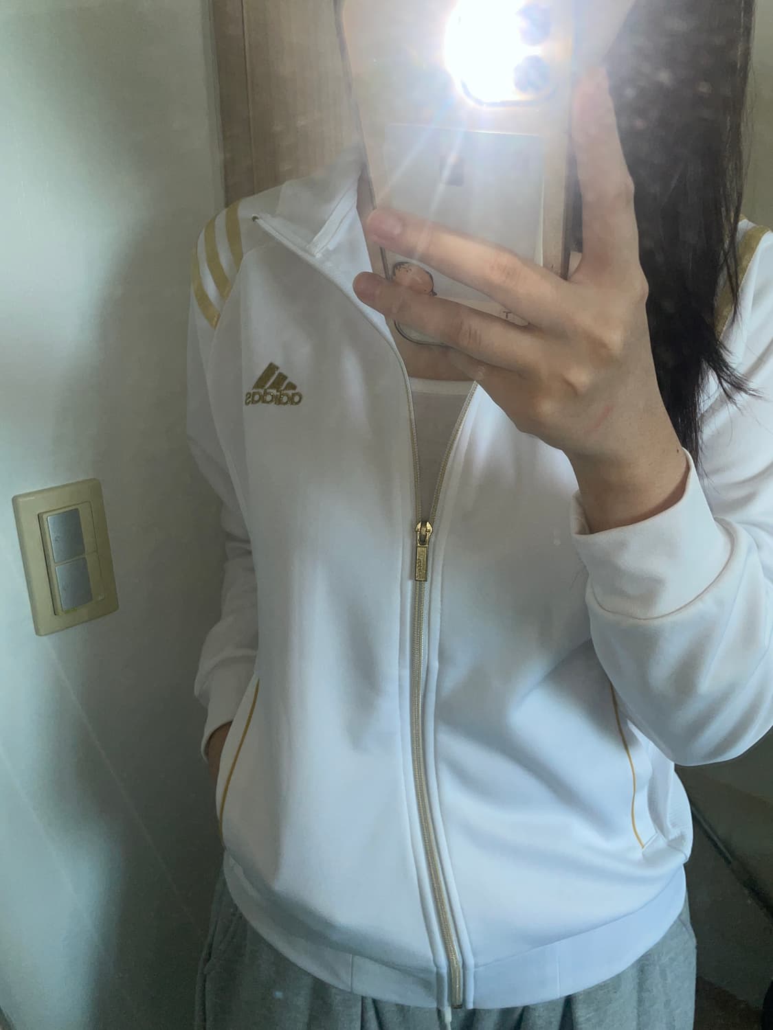 아디다스 화이트 골드 져지 팝니다 (새상품) 상품이미지4