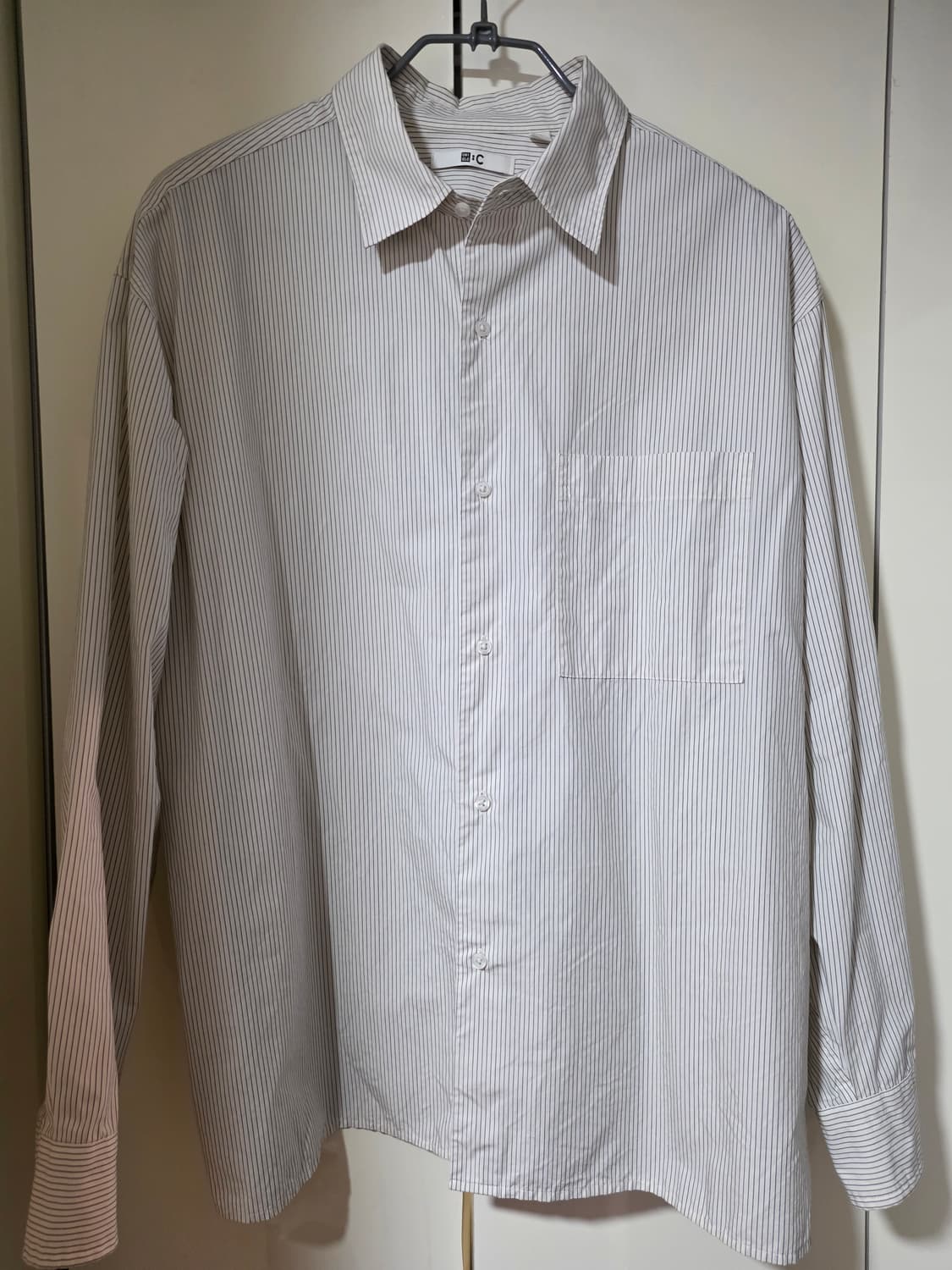 유니클로C 브로드클로스 오버사이즈 셔츠 화이트 m사이즈 상품이미지1