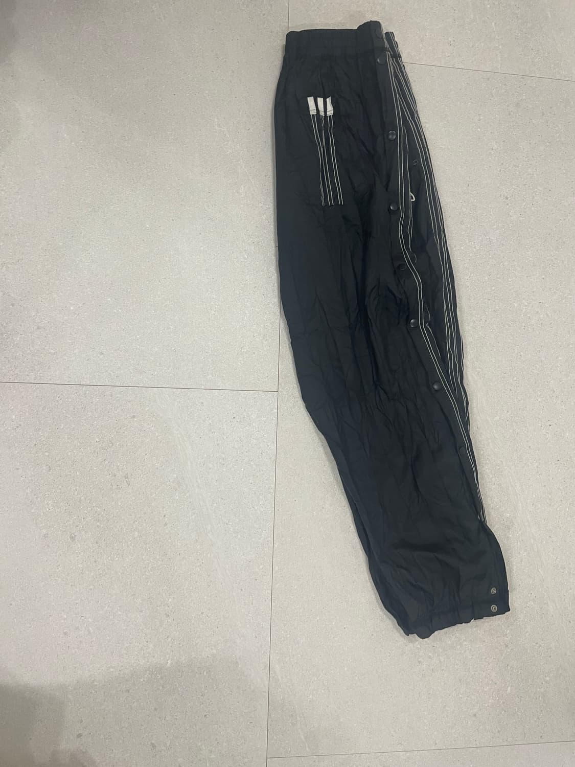 알렉산더왕 아다다스 콜라보 상품이미지1