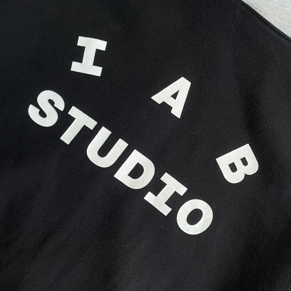 IAB Studio  아이앱 스튜디오 니니즈 후드집업 상품이미지3