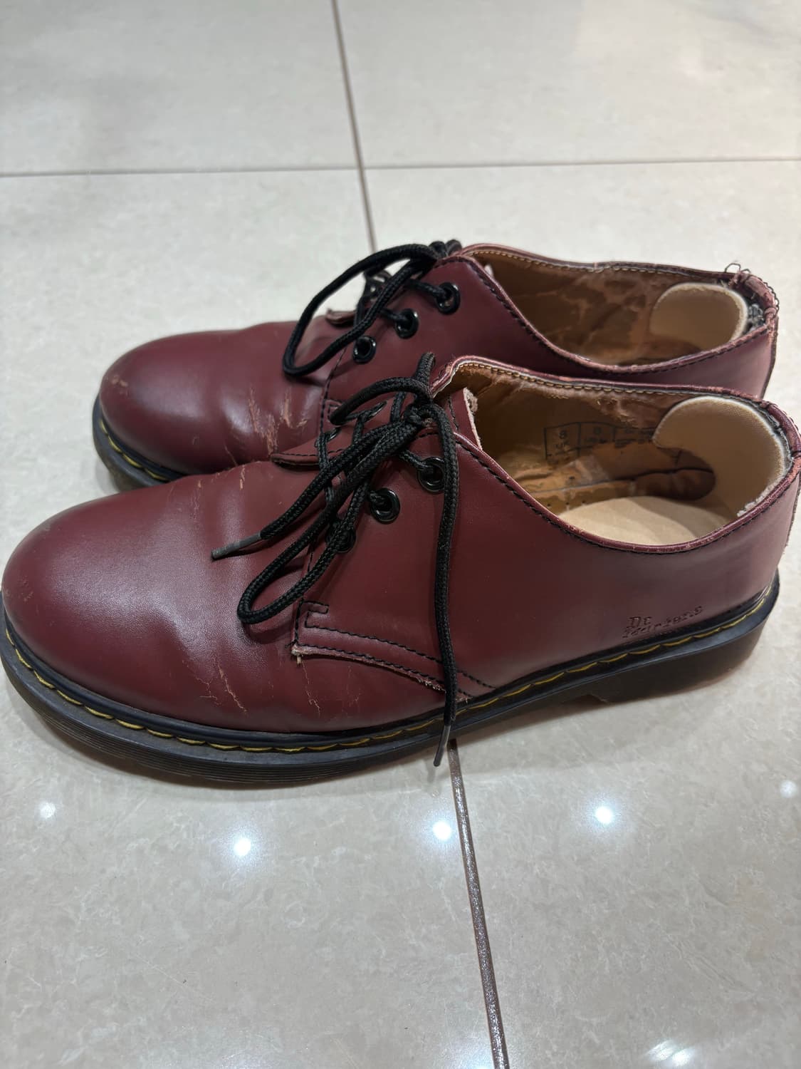 닥터마틴 1461 체리레드 상품이미지1
