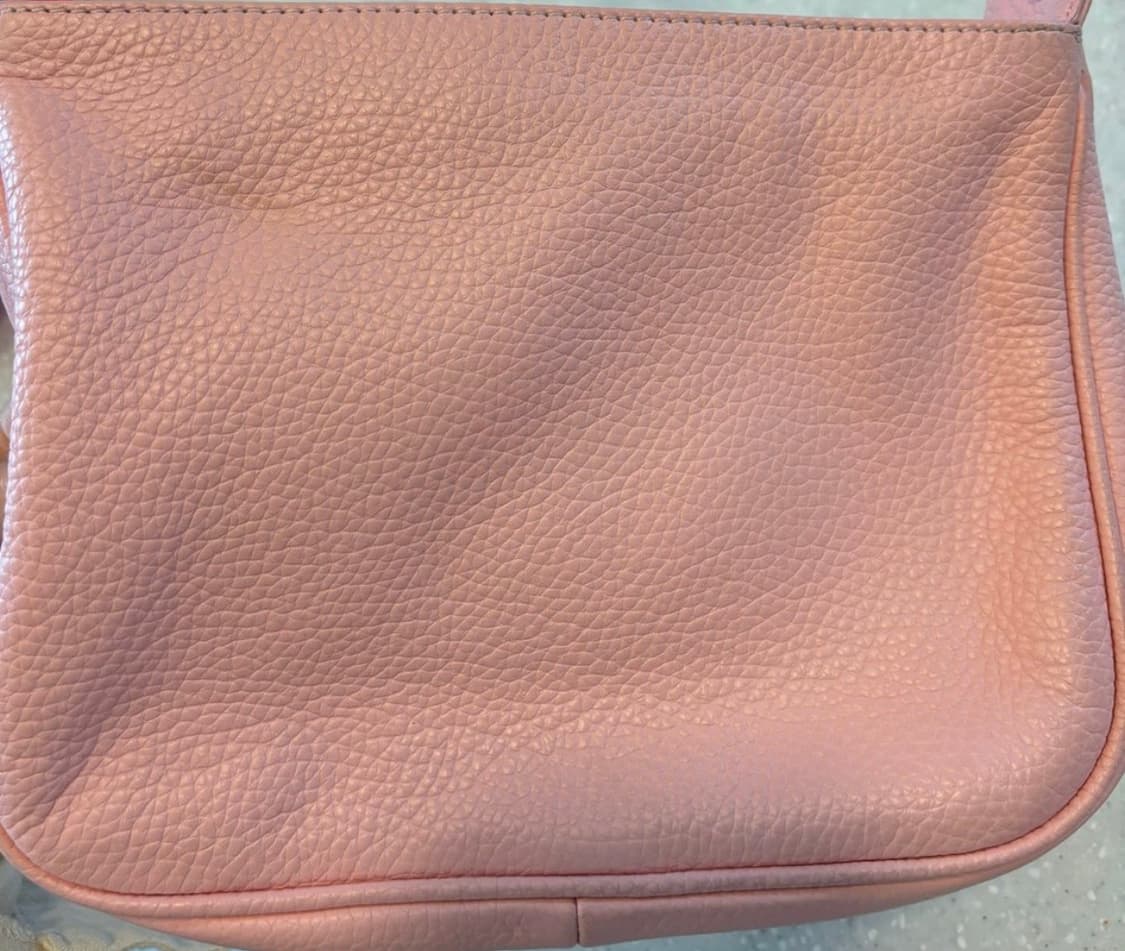 바이파 메탈로고 숄더백 파우더 핑크 상품이미지4