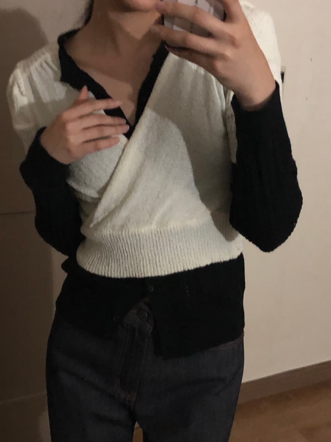 펀칭 가디건 블랙 상품이미지4