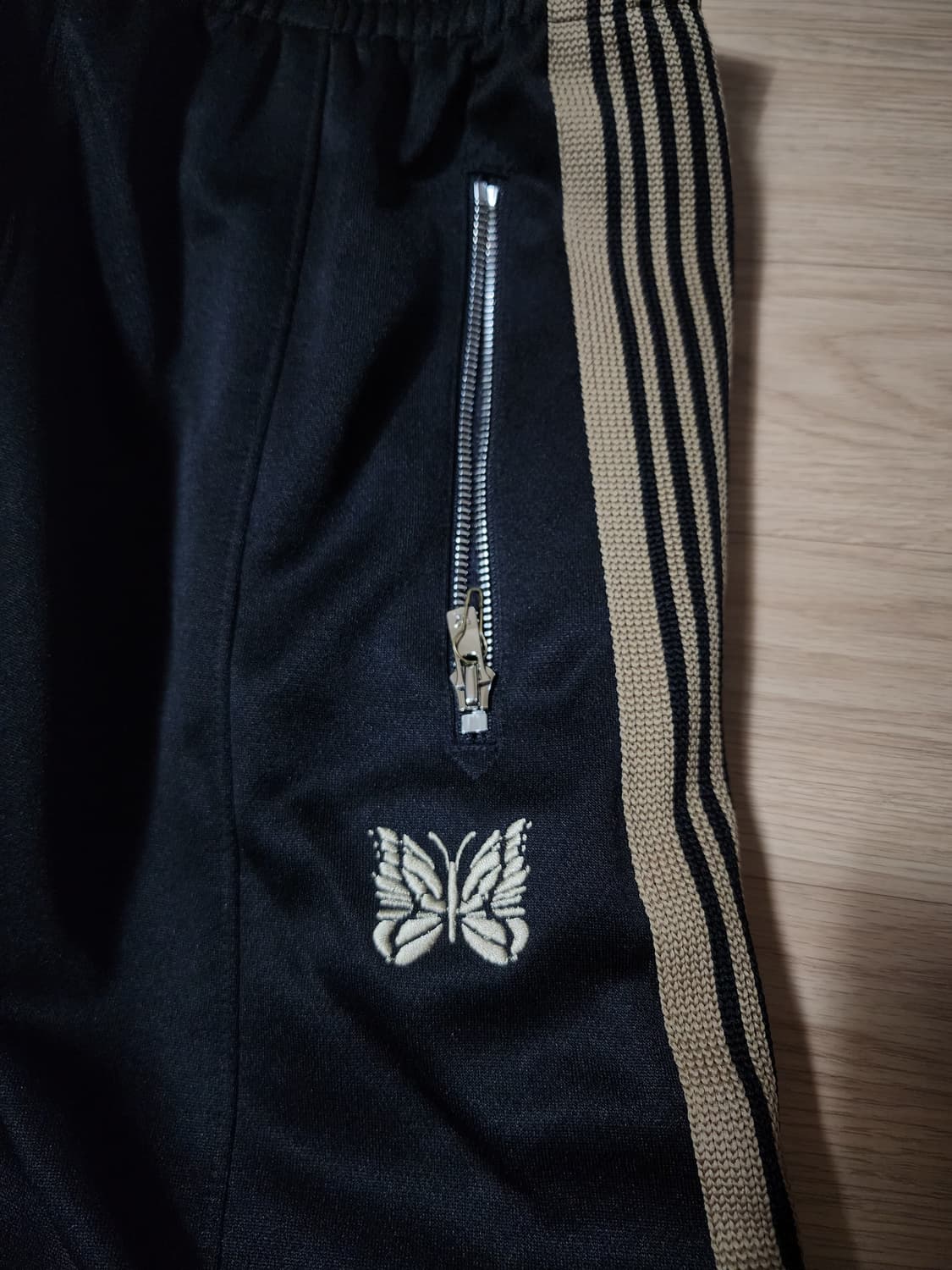 [S]니들스x누비안 HD 트랙 팬츠 상품이미지1