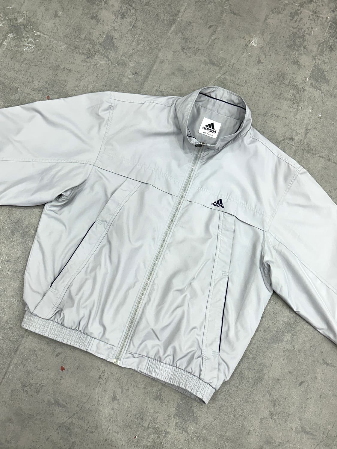 아디다스 바람막이 그레이 상품이미지2