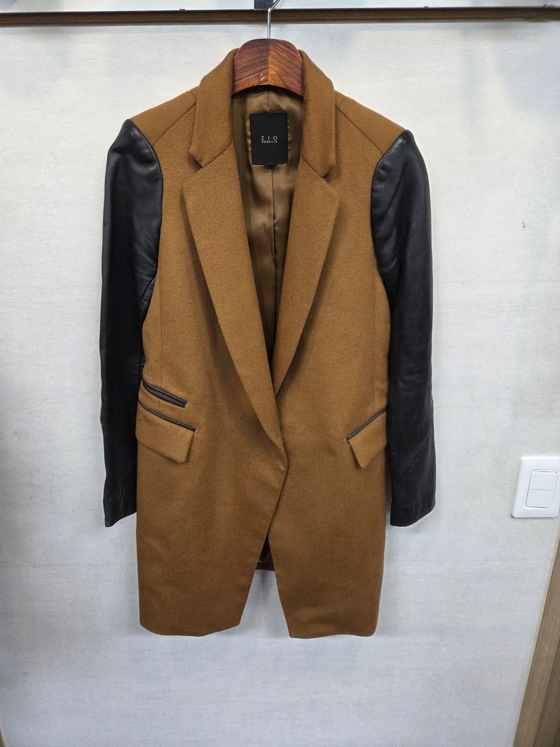 지오송지오 여성 울 레더 원버튼 배색 코트 55 상품이미지1