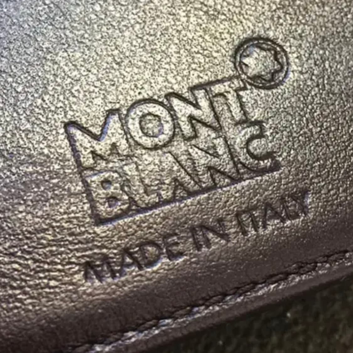 [정품]MONTBLANC 몽블랑 마이스터스틱 소프트 그레인 소가죽 반지갑 상품이미지6