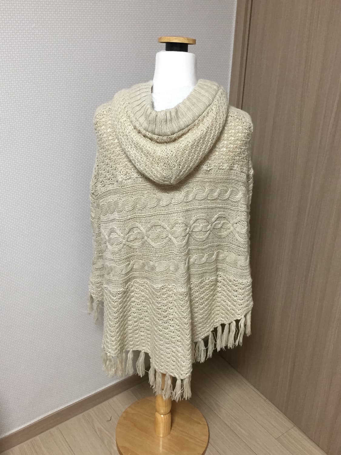 빈티지 모리걸 사와코 모카 폼폼이 케이프 상품이미지2