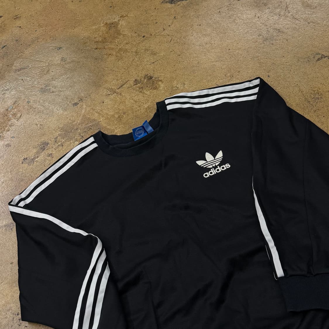 [정품/100] 아디다스 삼선 맨투맨 블랙 b14 상품이미지1