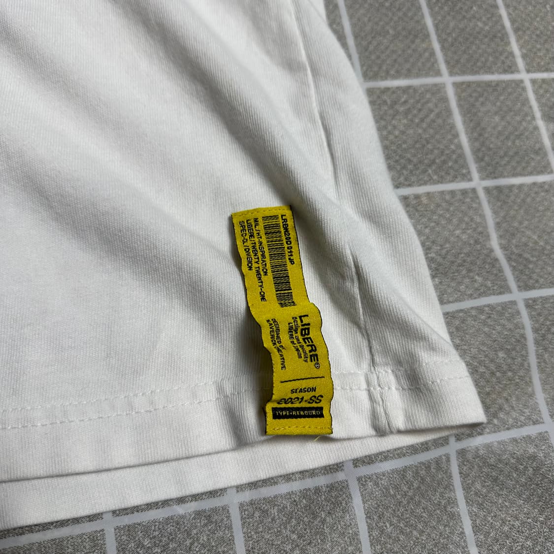 리베레 다크니스 반팔티 S 상품이미지4