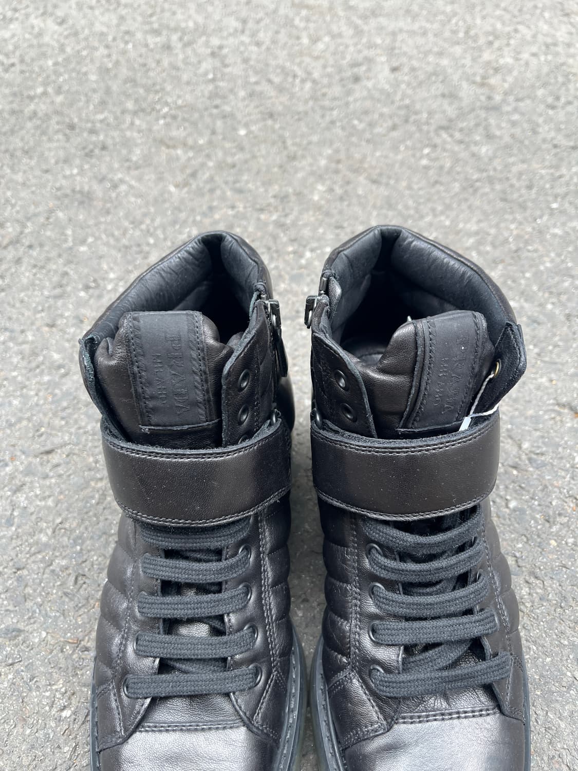 프라다 ‘levitate’ 퀼티드 웨지힐 하이탑 상품이미지4