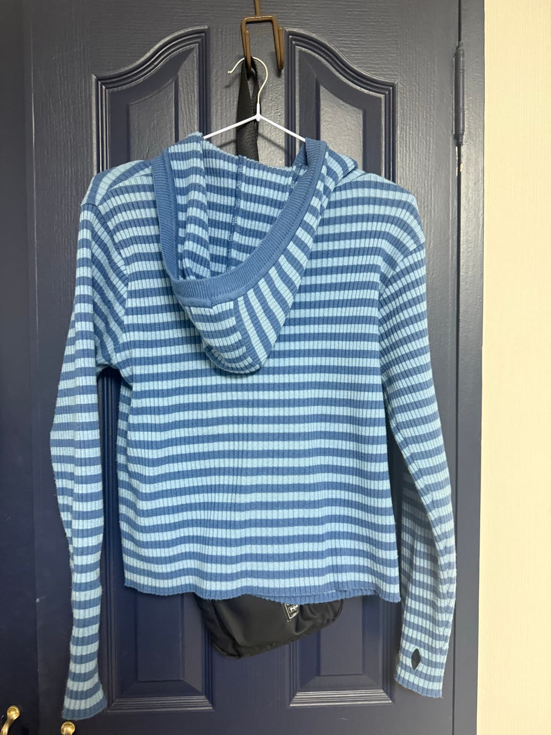 시눈 후디드 니트 탑  상품이미지3