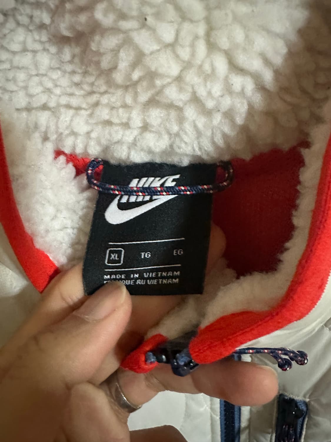 나이키 플리스 패딩 조끼 XL / 105 사이즈 판매 상품이미지2