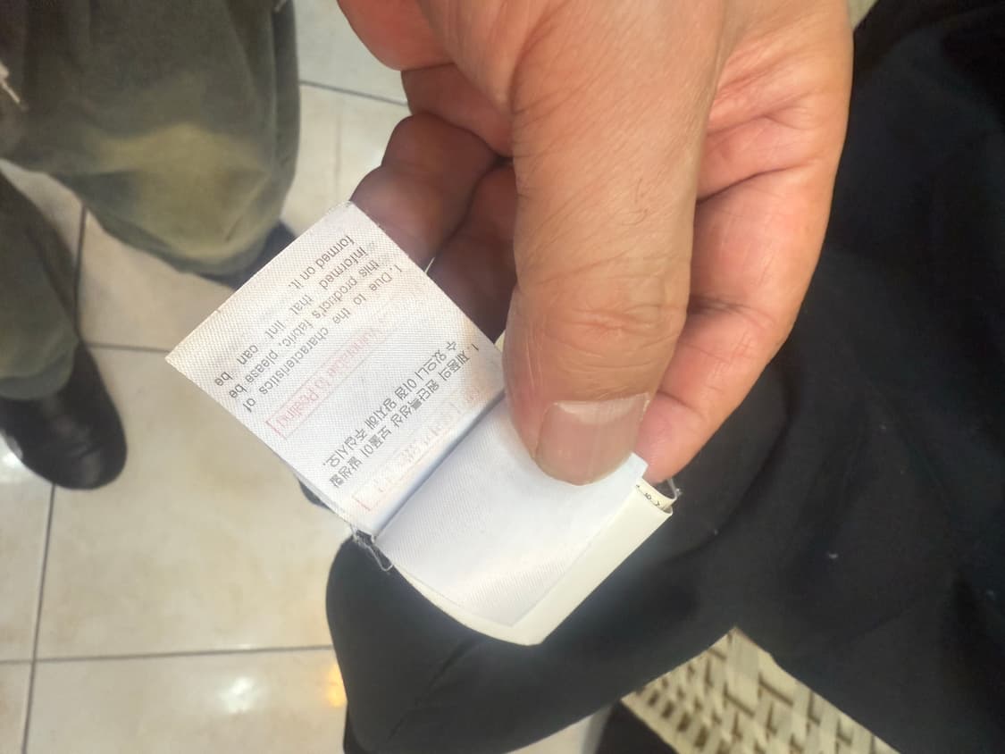 52/105 정품 우영미 프레임 백로고 반팔 팝니다 상품이미지6