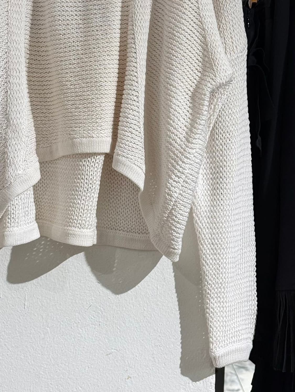 헬무트랭 화이트 플로브 크롭 니트 스웨터 상품이미지5