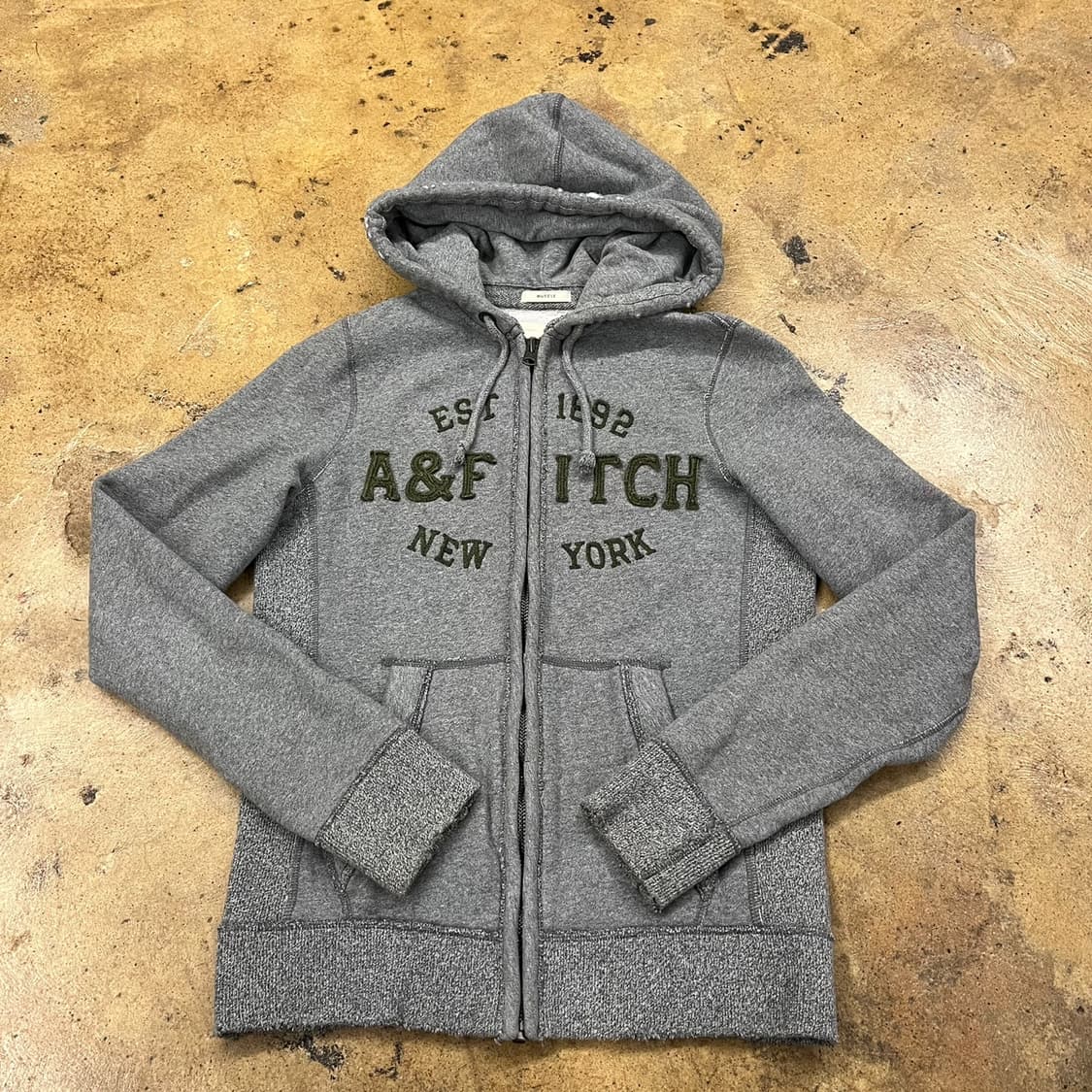 아베크롬비 그레이 카키 후드집업 상품이미지2