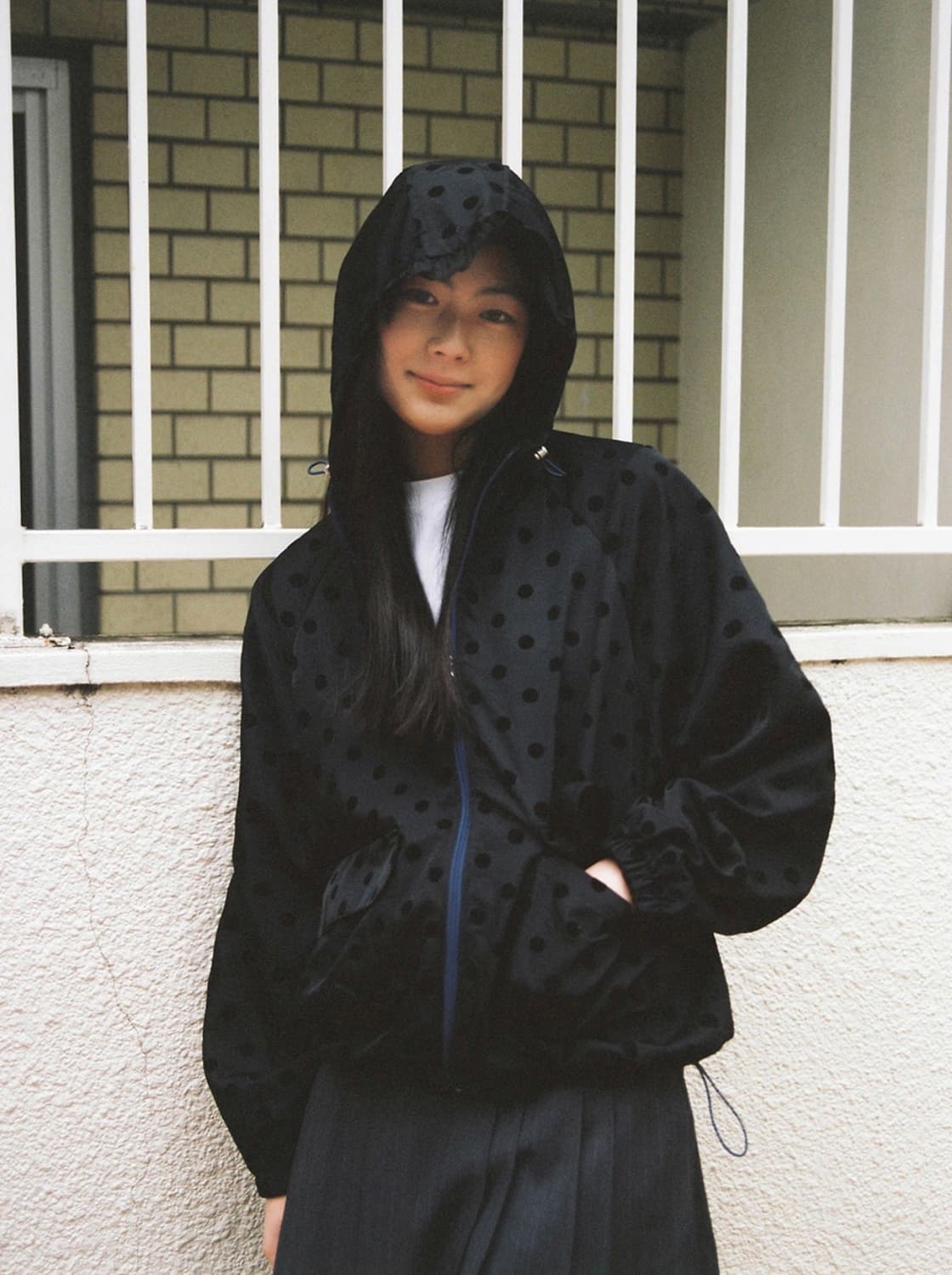 오헤시오 도트 프릴 후드 윈드브레이커 상품이미지3