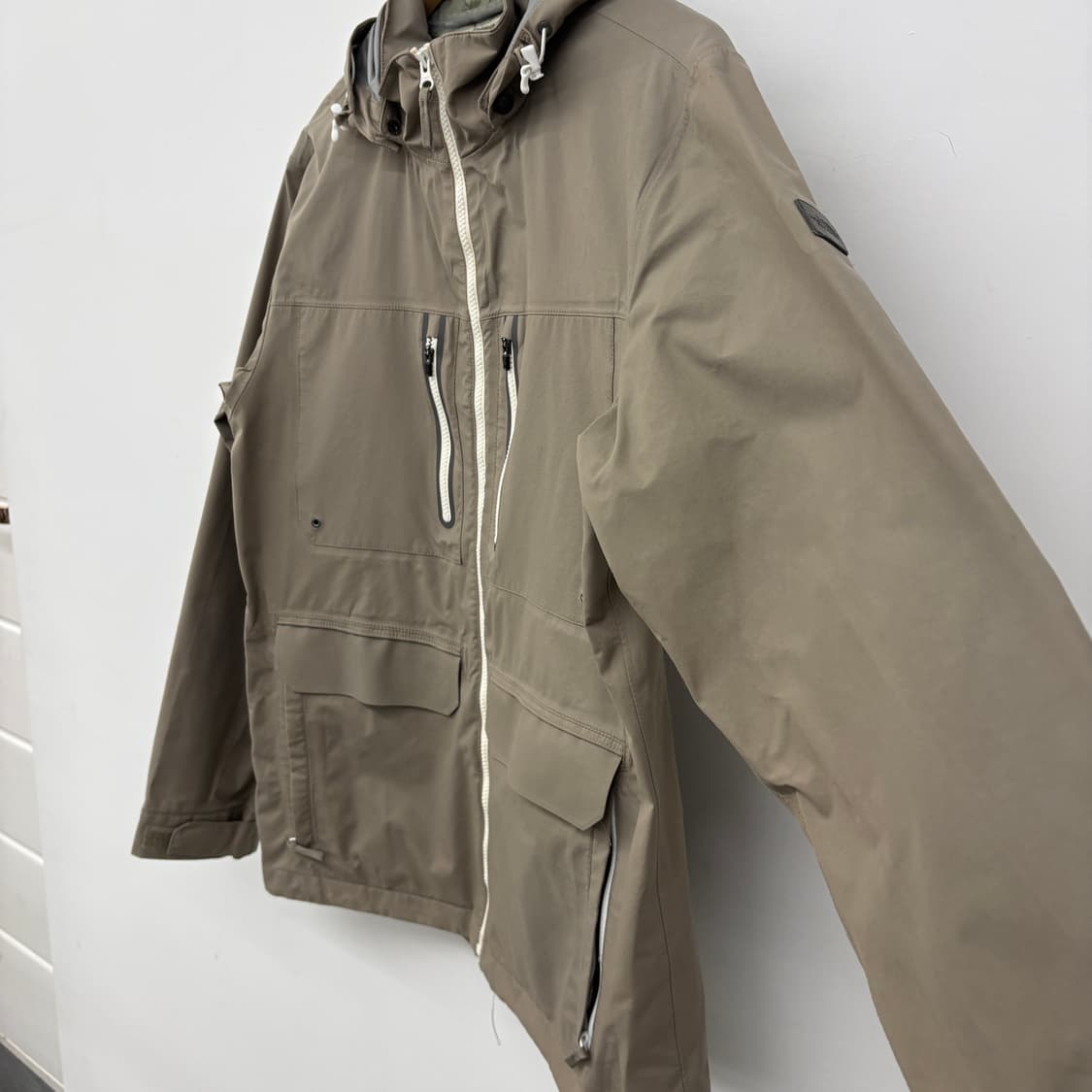 노스페이스 카키색 후드 바람막이 자켓 남성S 상품이미지3