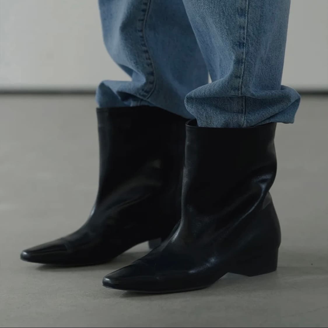 [새상품] 피에톤 - wide boots 정가 : 41.9 상품이미지1