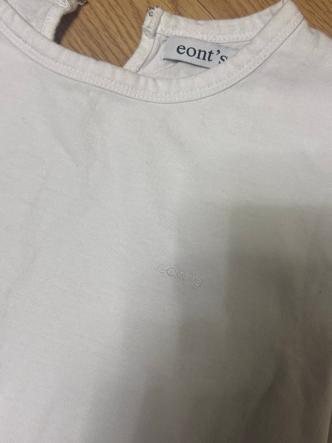 eonts 애옹쓰 절개 크롭티  상품이미지2