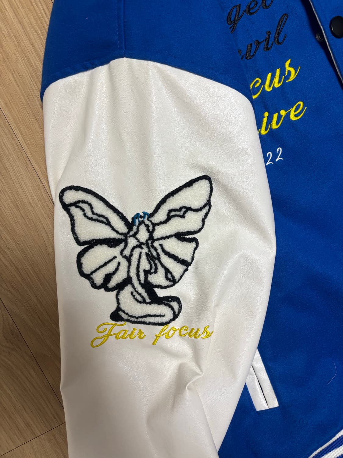 [희귀매물/XL] 페어포커스 천사 엔젤 자수 바시티 상품이미지3