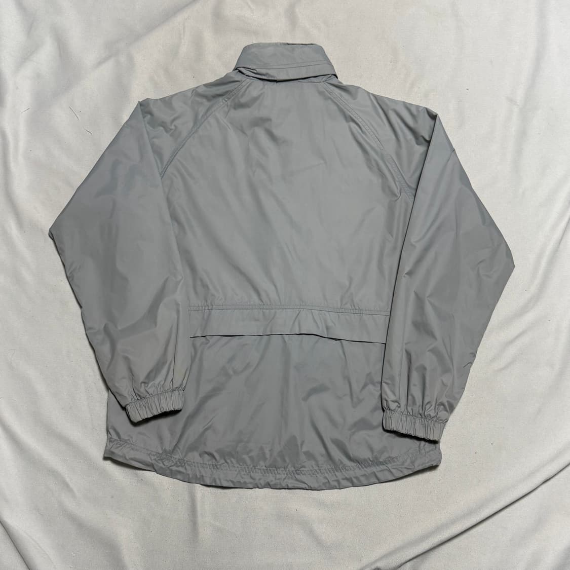 M 나이키 내장후드 그레이 배색 바람막이 상품이미지3