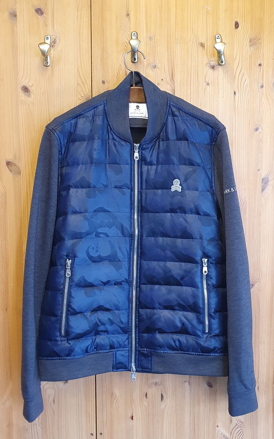 100.마크앤로나  경량 다운패딩 상품이미지1