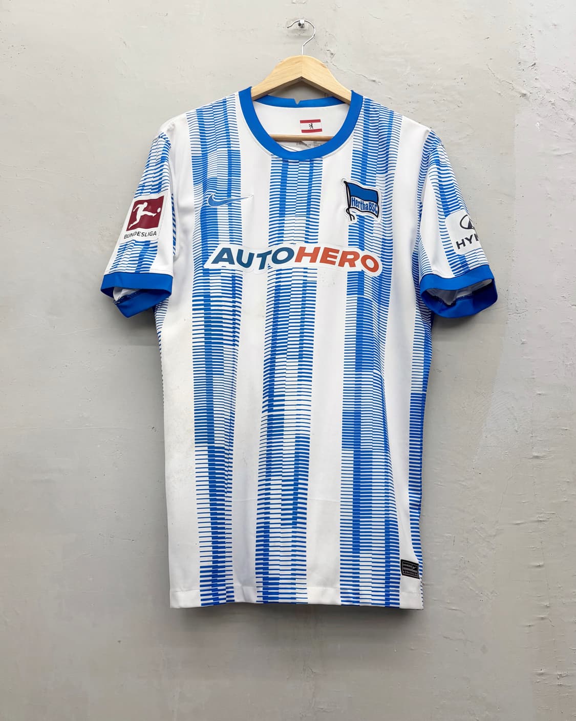 나이키 21-22 헤르타 BSC 홈 리그.ver No.30 이동준 상품이미지5