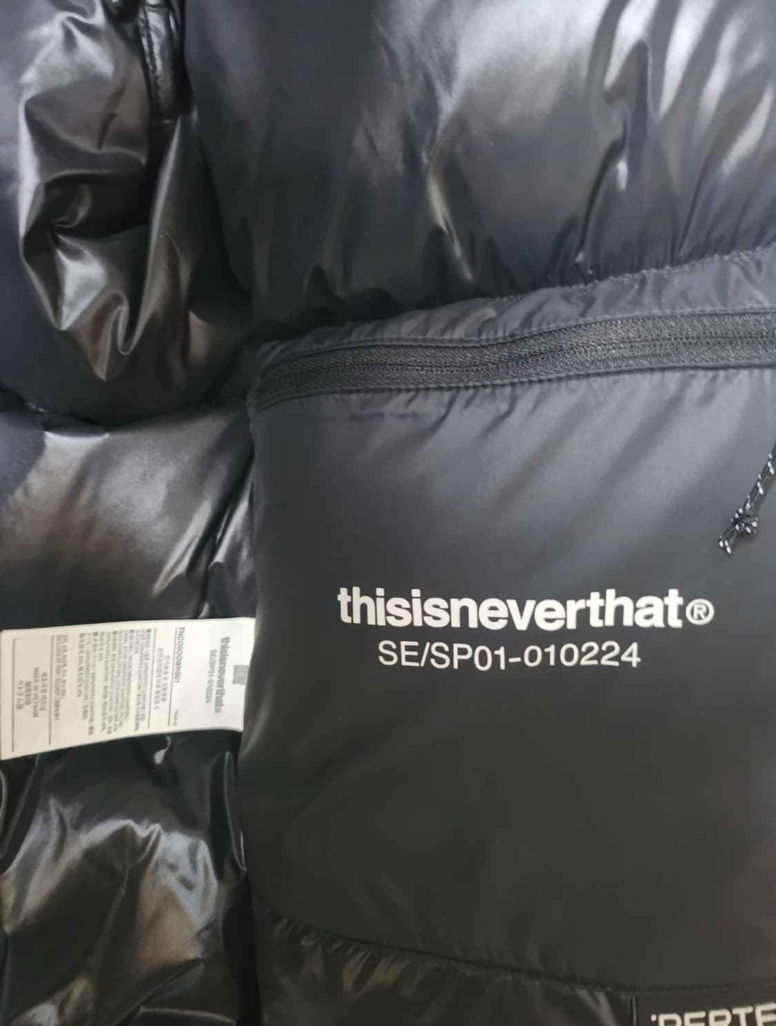 디스이즈네버댓 퍼텍스T다운 패딩 블랙 S 상품이미지2