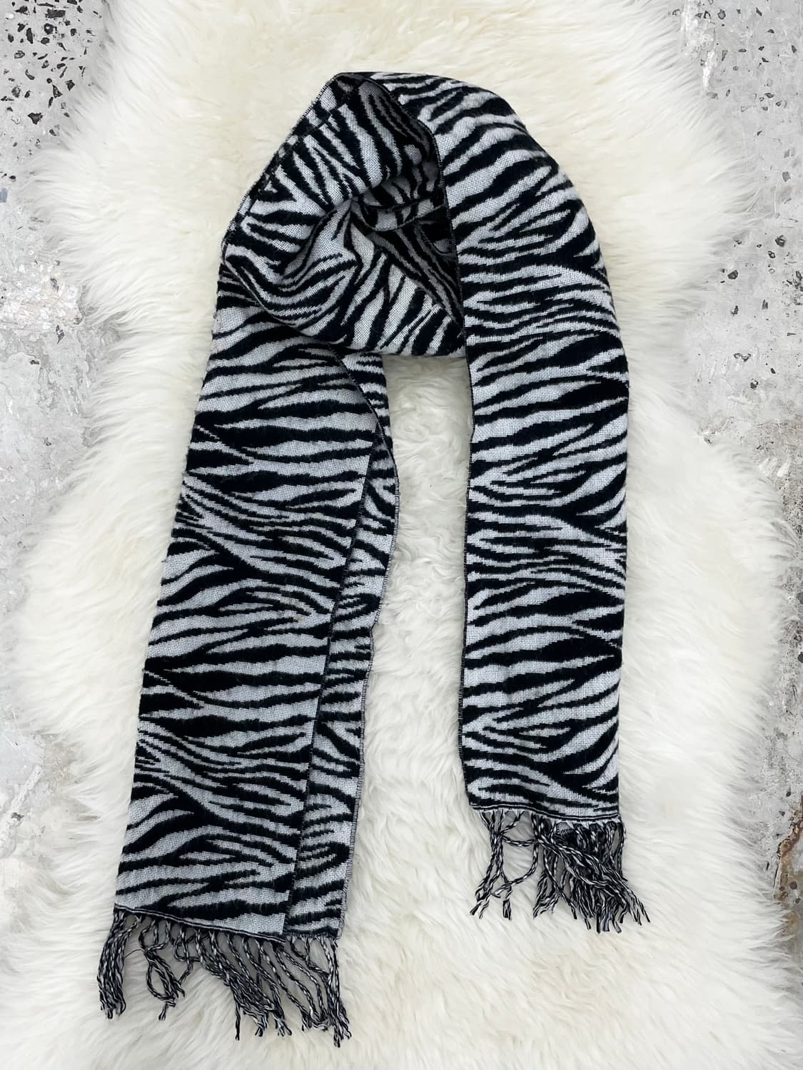 펑크 지브라 수술 머플러 상품이미지4