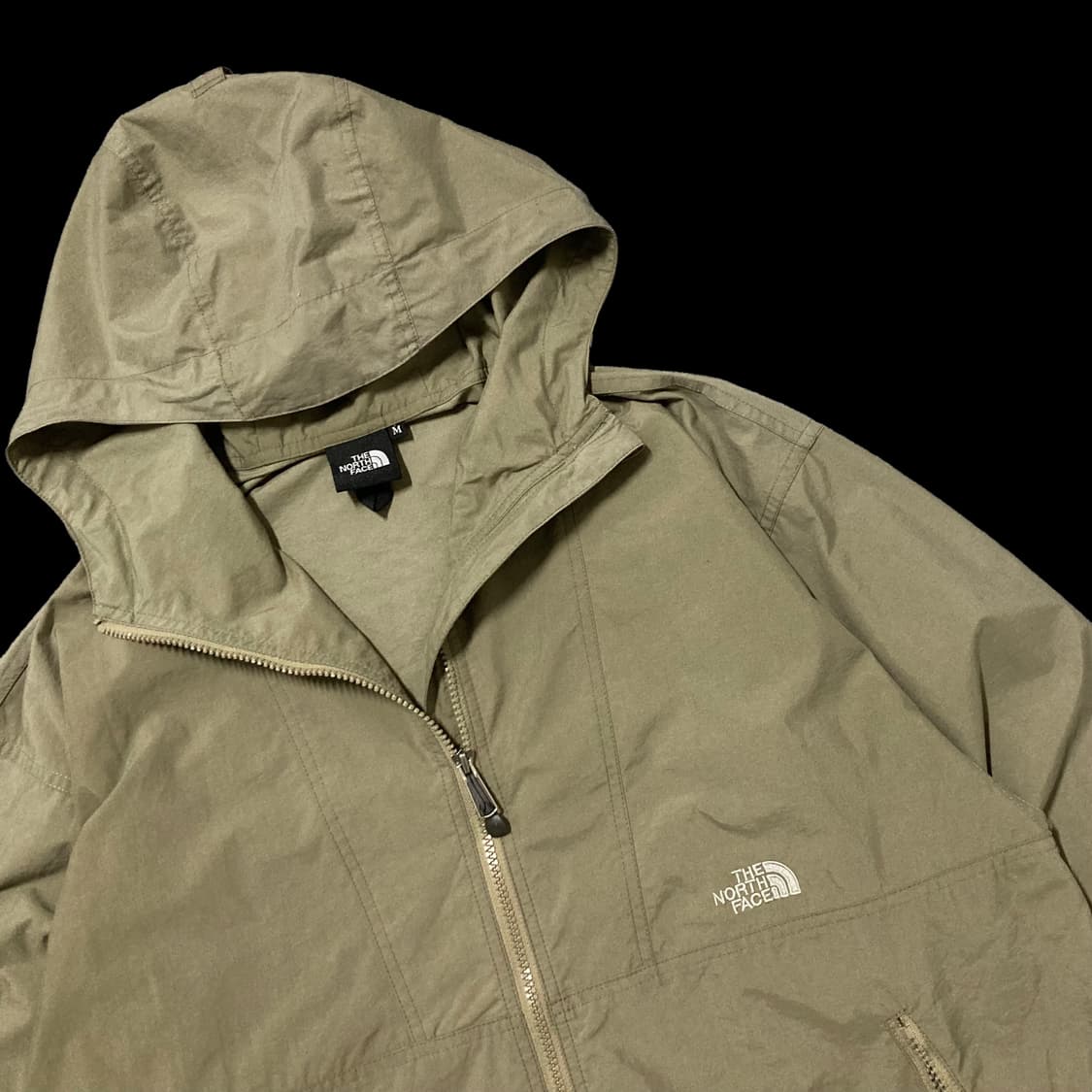 더노스페이스 JPN 미드로고 카키 바람막이 상품이미지2