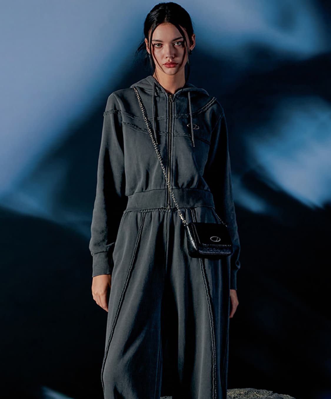 오드스튜디오 크롭 후드집업  상품이미지1