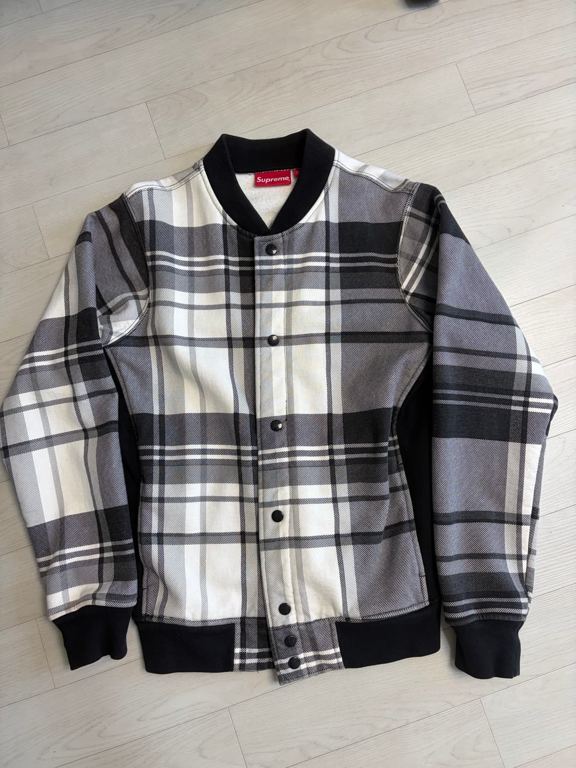 슈프림 플루이드 바시티 자켓 상품이미지2