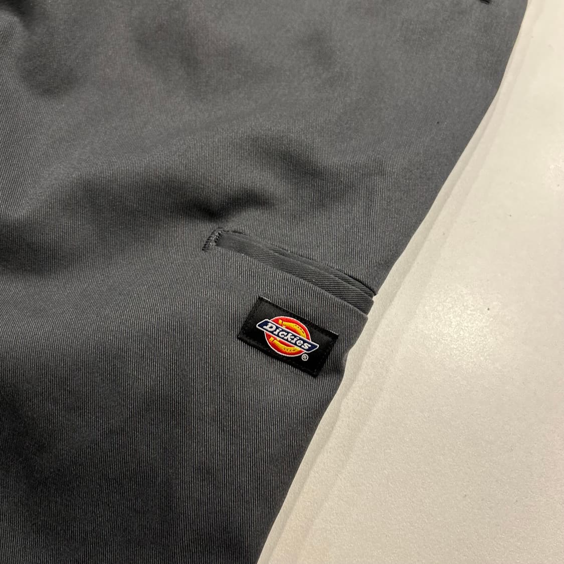 [38] 디키즈 워크 버뮤다 반바지 차콜 그레이 상품이미지3