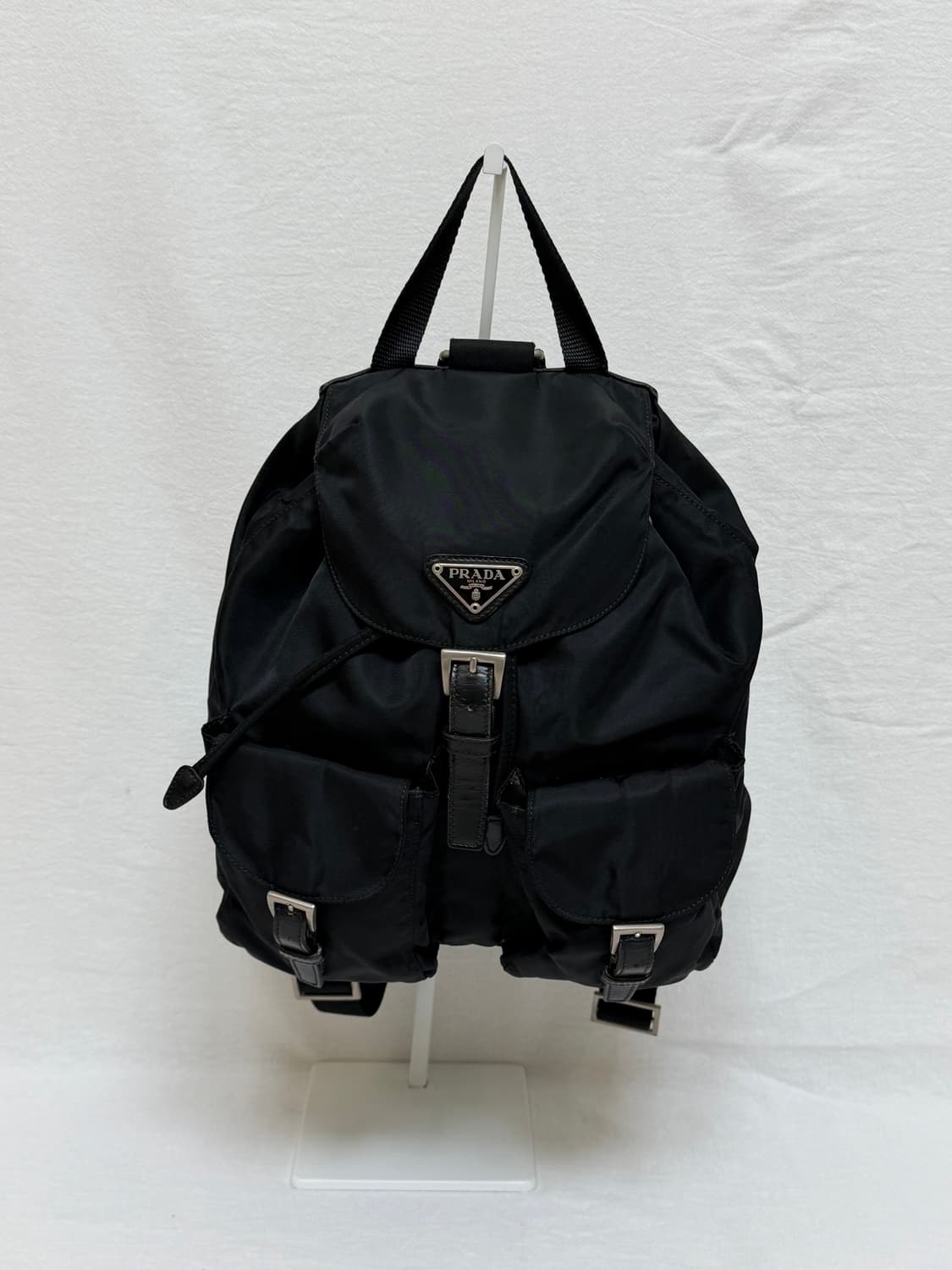 정품 프라다 포코노 나일론 투포켓 스몰 백팩 블랙 상품이미지1