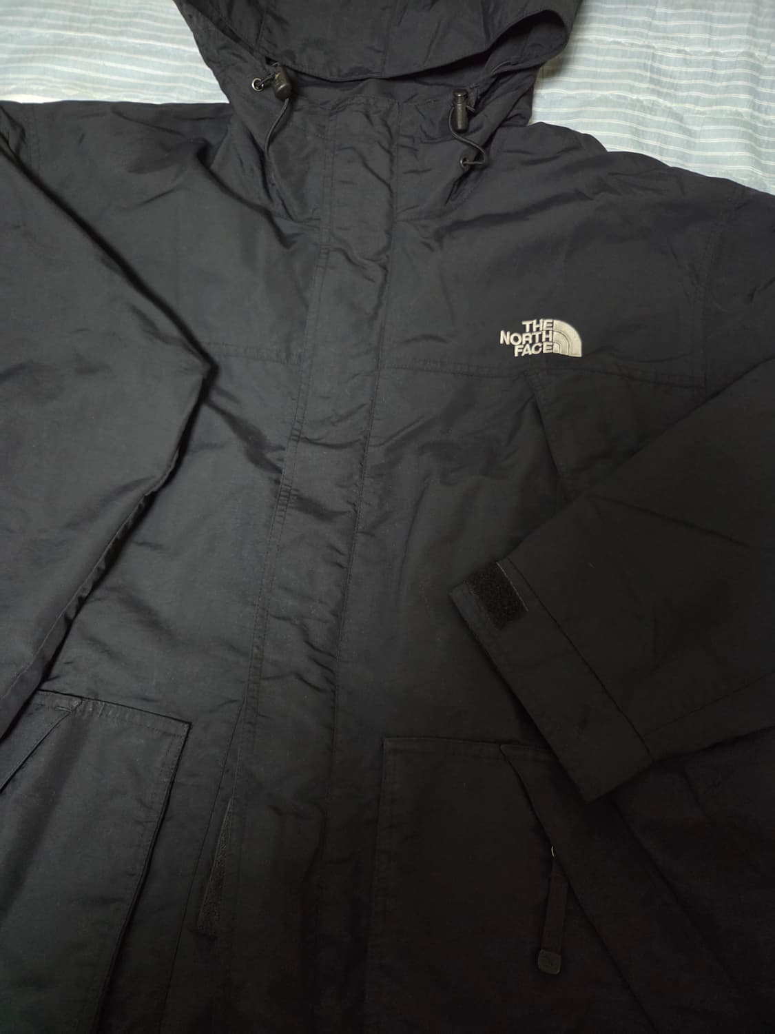 노스페이스 블랙 투웨이바람막이 상품이미지1