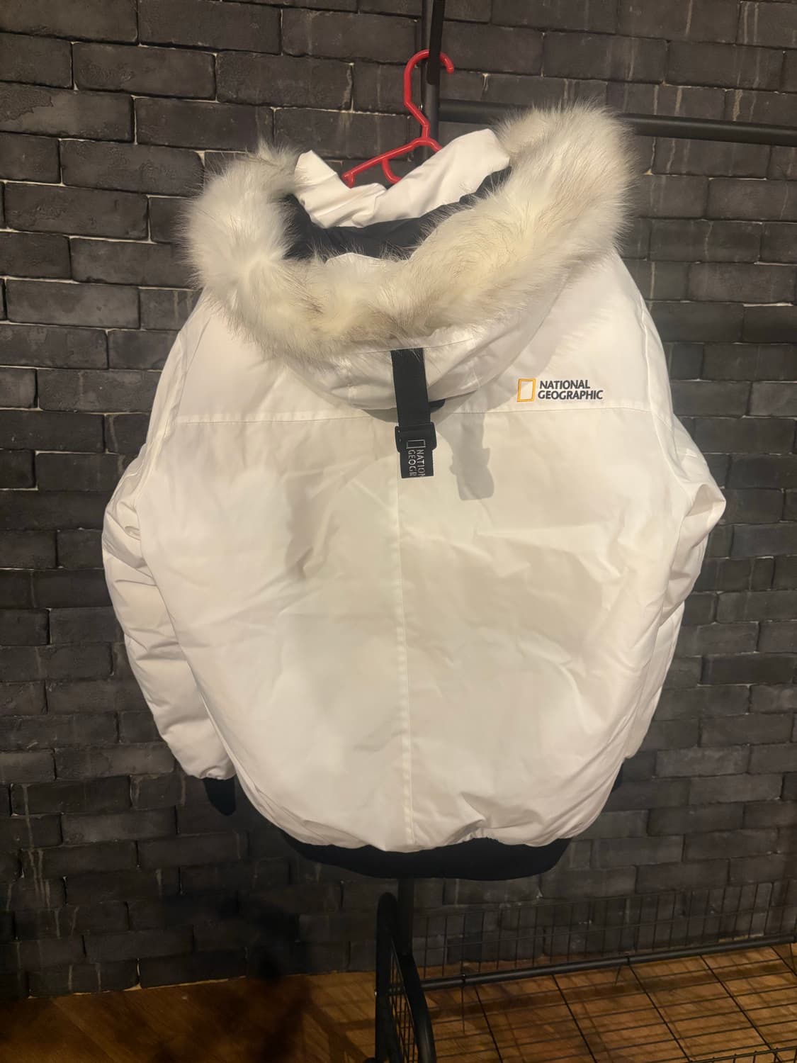 [새상품/110] 네셔널지오그래픽 타루가패딩 40%이상할인판매 상품이미지8