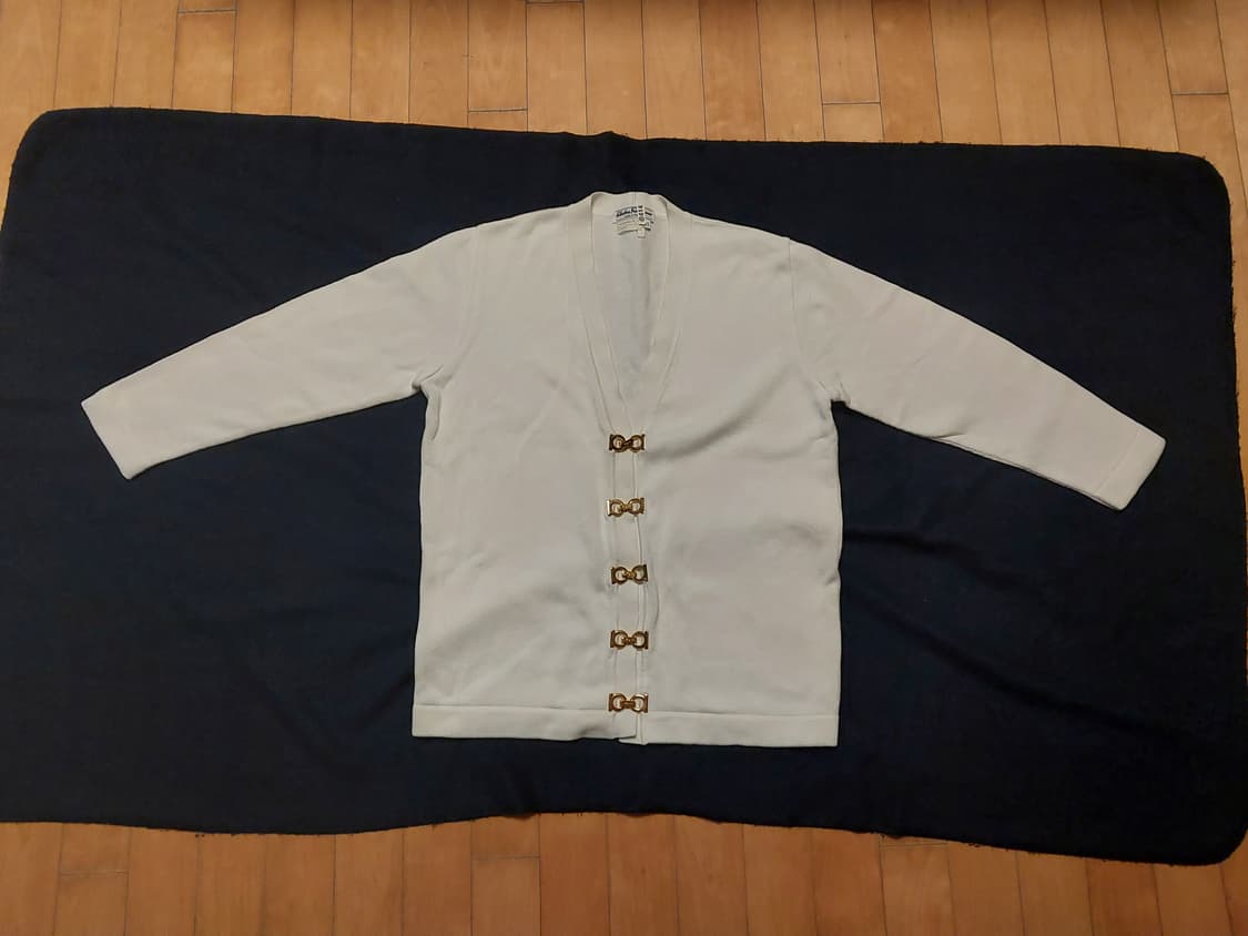 페라가모  니트가디건 상품이미지1