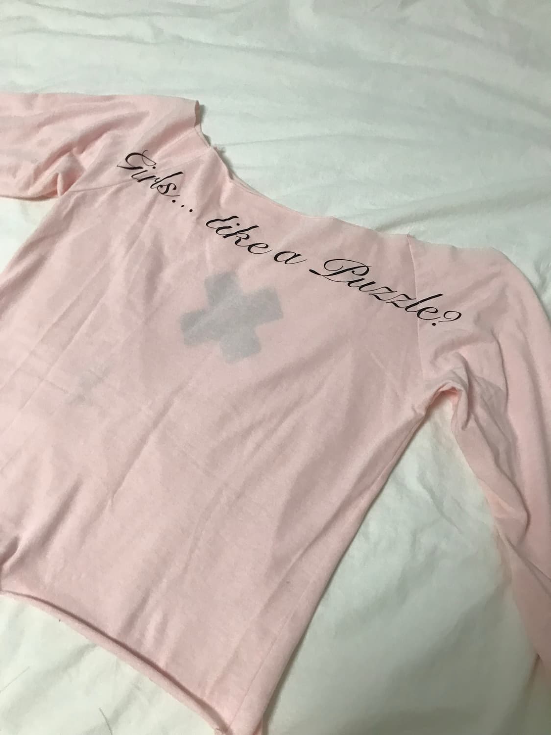 샵페어리 크로스 하트 컷 오프숄더 아일릿 모카 상품이미지3