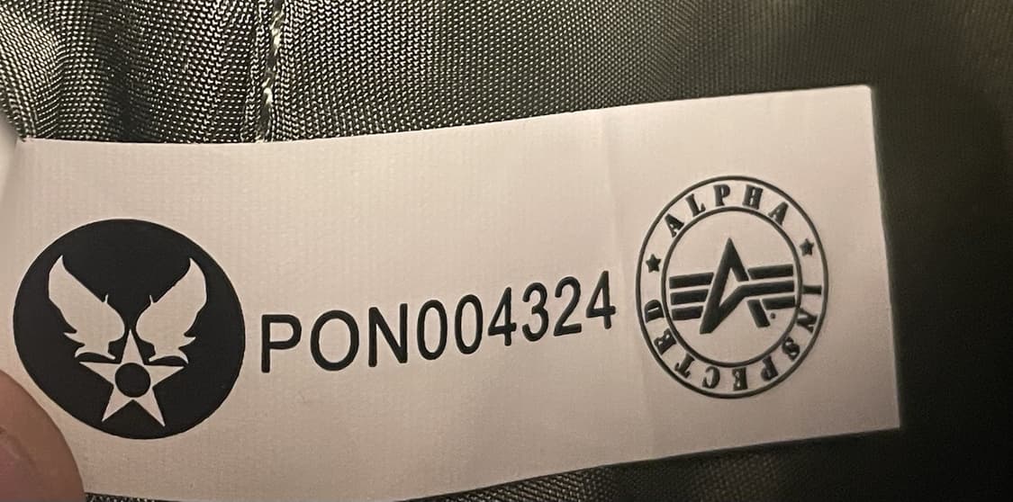 알파 인더스트리 MA-1 플라이트 자켓 상품이미지5