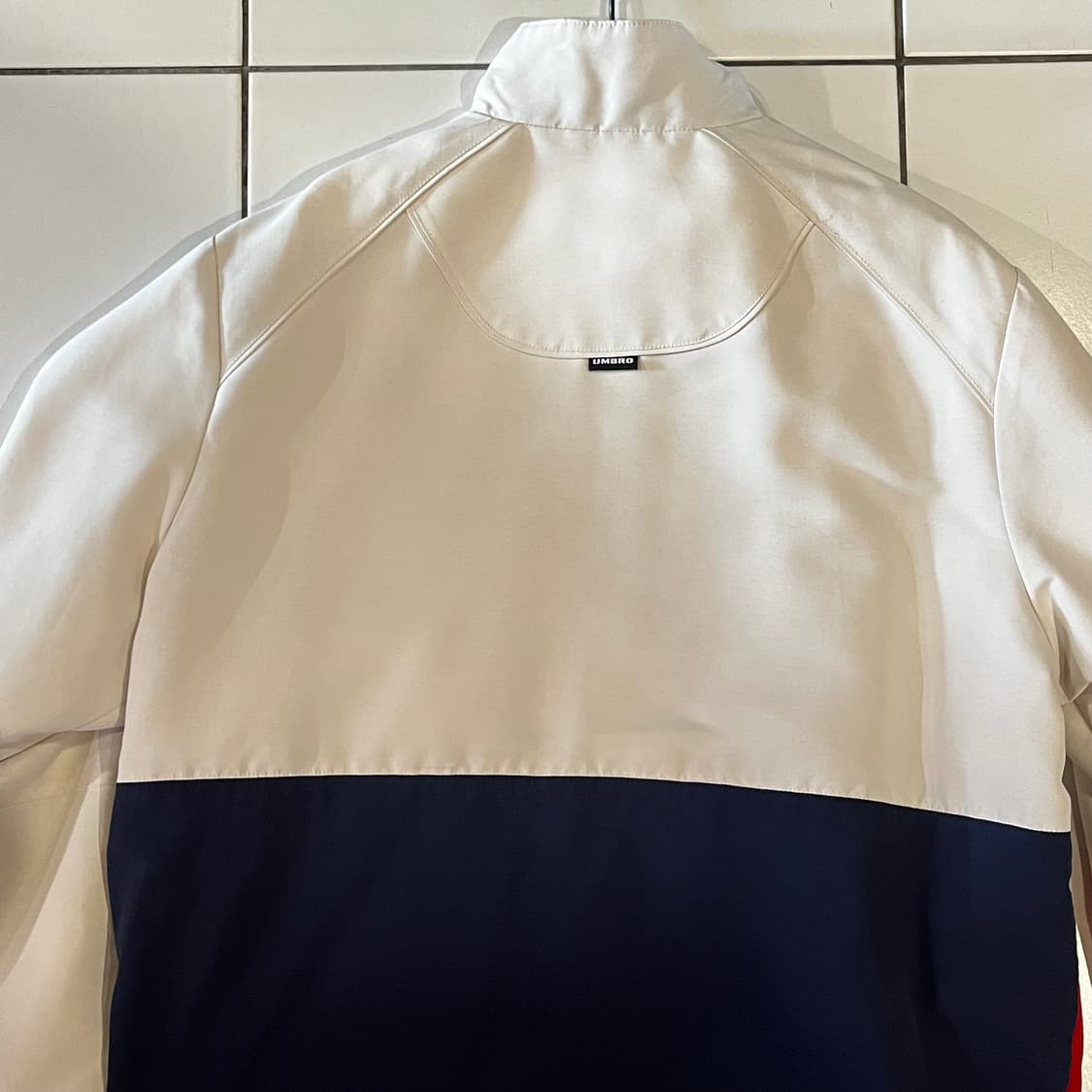 엄브로 리버시블 누빔 플리스 자켓 상품이미지8